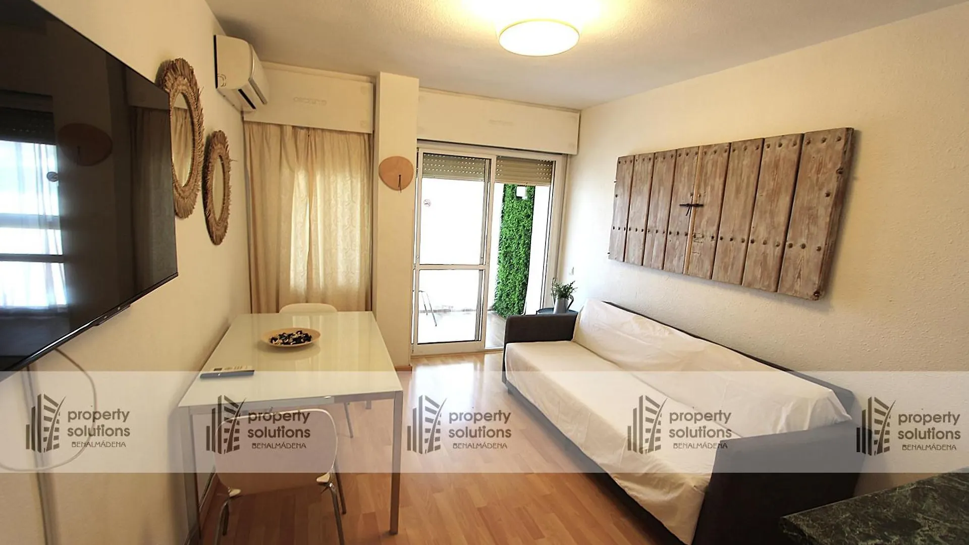 325 Agata Apartamentos - Piscina Y Playa -Canales De Tv Internacionales Benalmádena 0*,  Španělsko