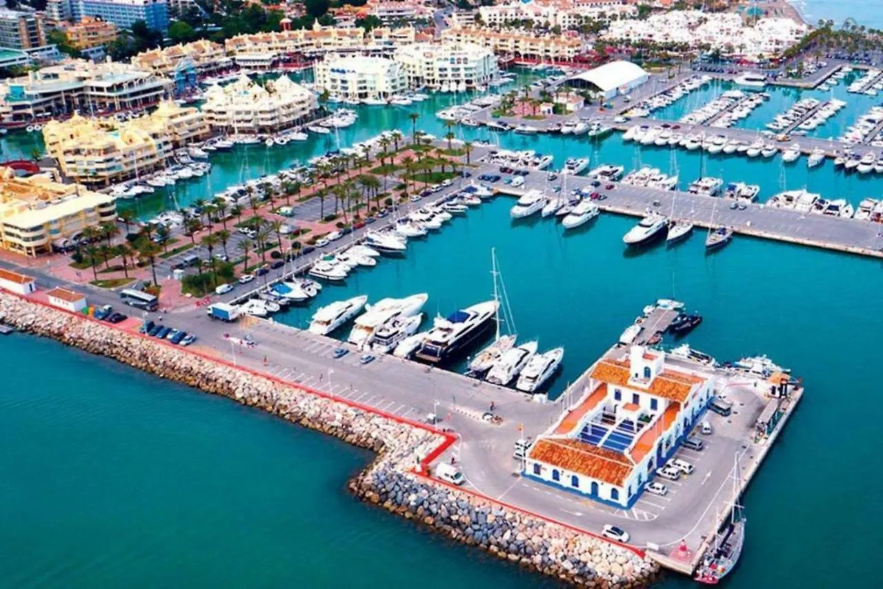 325 Agata Apartamentos - Piscina Y Playa -Canales De Tv Internacionales Benalmádena